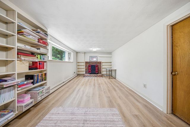 8 Brown Road, Lexington, MA 02420