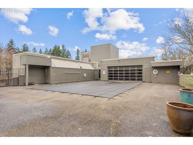 1865 Nw ROLLING HILL Dr, Beaverton, OR 97006