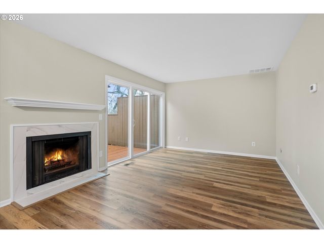 1865 Nw ROLLING HILL Dr, Beaverton, OR 97006