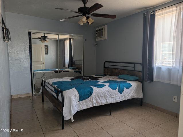 3120 W PIERCE Street W, Phoenix, AZ 85009