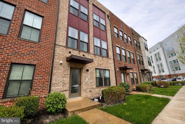 2814 LEWIS AVE, Suitland, MD 20746