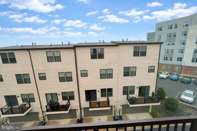 2814 LEWIS AVE, Suitland, MD 20746