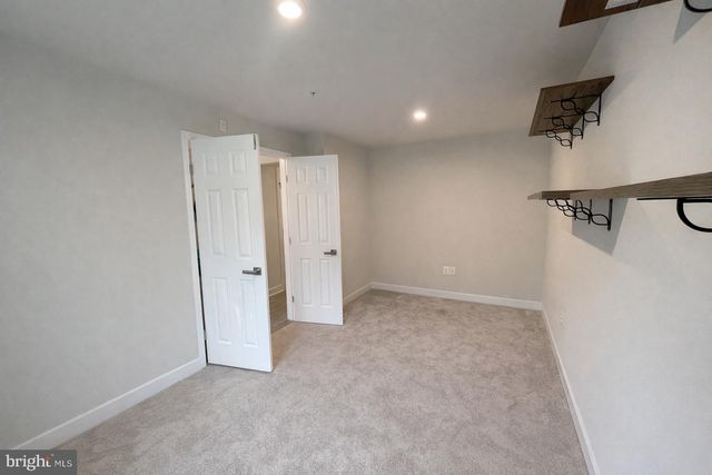 2814 LEWIS AVE, Suitland, MD 20746