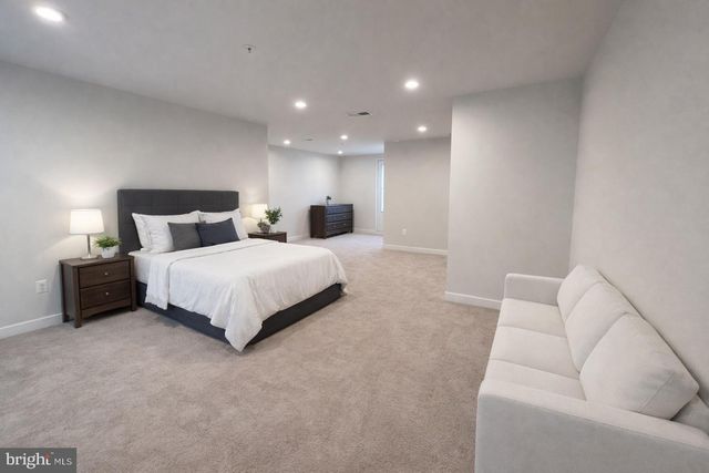 2814 LEWIS AVE, Suitland, MD 20746