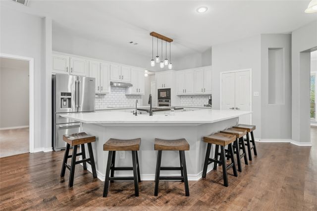 990 Harmony Circle, Nevada, TX 75173