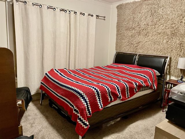 1160 W Laketon Avenue, Muskegon, MI 49441