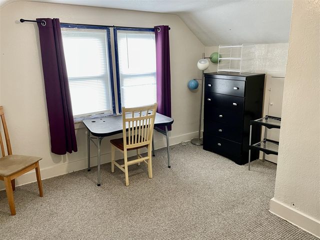 1160 W Laketon Avenue, Muskegon, MI 49441