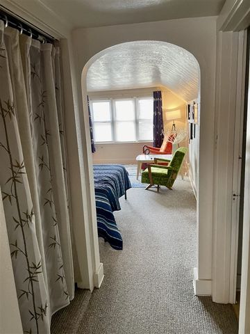 1160 W Laketon Avenue, Muskegon, MI 49441