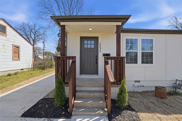 1231 N Toledo Avenue, Tulsa, OK 74115