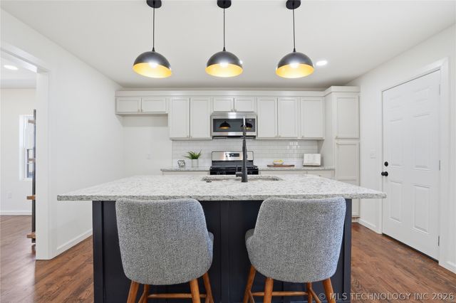 1231 N Toledo Avenue, Tulsa, OK 74115