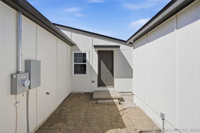 1231 N Toledo Avenue, Tulsa, OK 74115