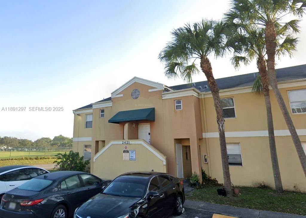 2421 NW 56th Avenue 2102, Lauderhill, FL 33313