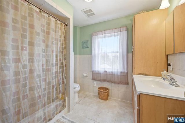 179 Buena Vista Avenue, Hawthorne, NJ 07506