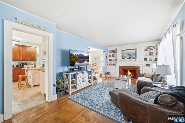 179 Buena Vista Avenue, Hawthorne, NJ 07506