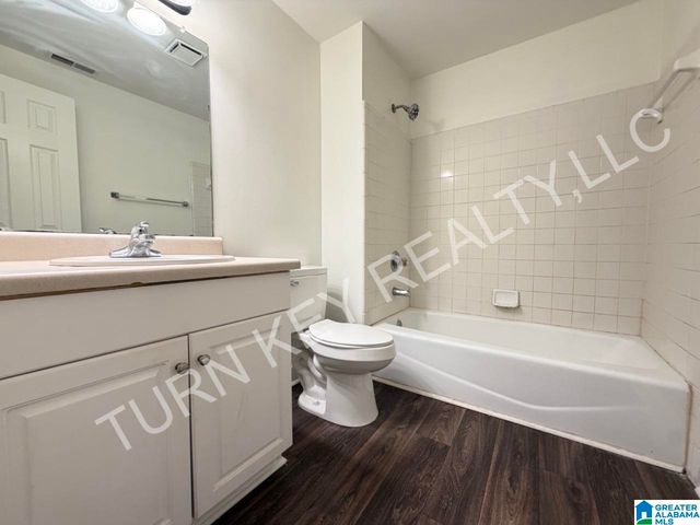 5068 FALLING CREEK LANE, Birmingham, AL 35235