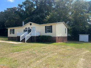 121 Ashe Street, Coats, NC 27521