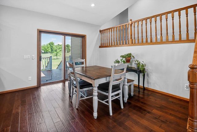 5215 Preservation Place, Sun Prairie, WI 53590
