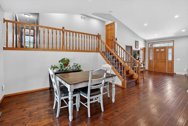 5215 Preservation Place, Sun Prairie, WI 53590