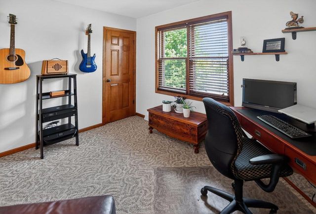 5215 Preservation Place, Sun Prairie, WI 53590