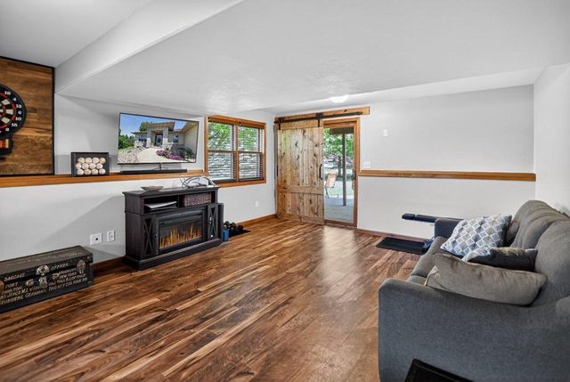 5215 Preservation Place, Sun Prairie, WI 53590