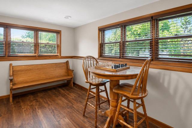 5215 Preservation Place, Sun Prairie, WI 53590