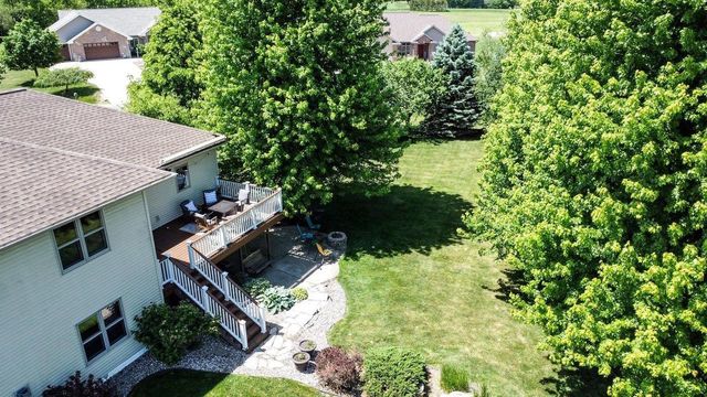 5215 Preservation Place, Sun Prairie, WI 53590