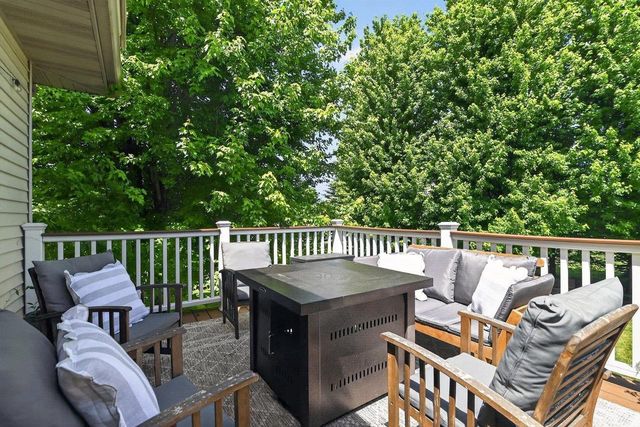 5215 Preservation Place, Sun Prairie, WI 53590