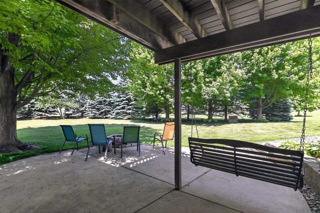 5215 Preservation Place, Sun Prairie, WI 53590