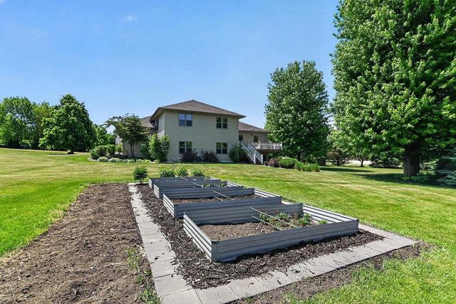 5215 Preservation Place, Sun Prairie, WI 53590