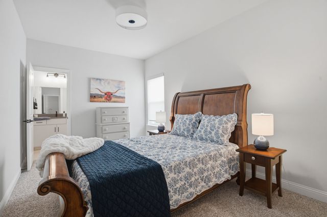 2204 Sternpost Mews, Rowlett, TX 75088