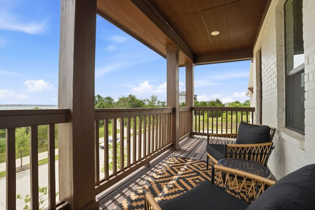 2204 Sternpost Mews, Rowlett, TX 75088