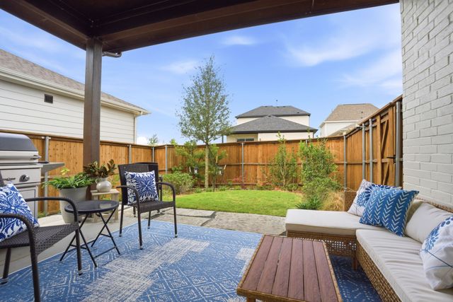 2204 Sternpost Mews, Rowlett, TX 75088