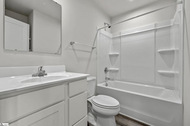 220 Juglans Way, Greer, SC 29651