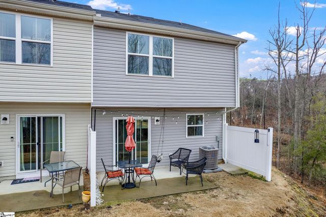 220 Juglans Way, Greer, SC 29651