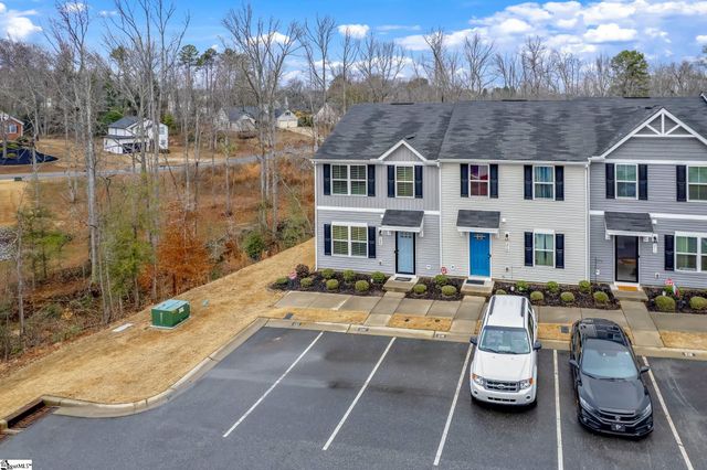 220 Juglans Way, Greer, SC 29651