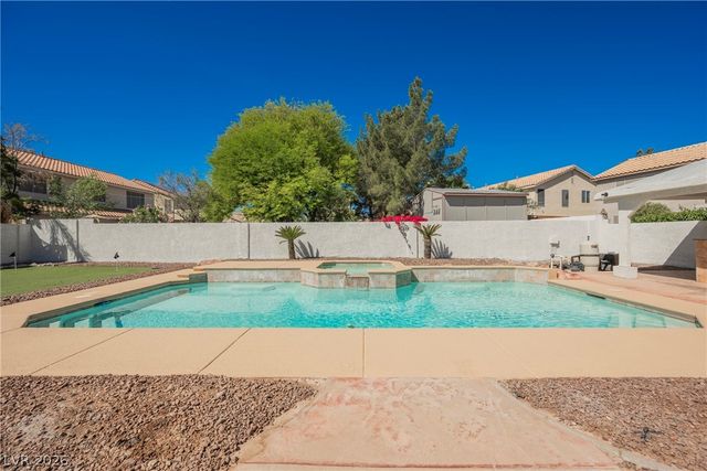 6149 Rising Circle, North Las Vegas, NV 89031