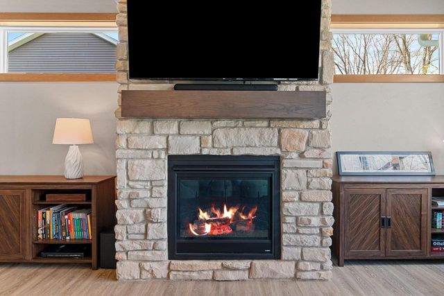369 HIDDEN CREEK TRAIL, Green Bay, WI 54303