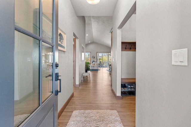 369 HIDDEN CREEK TRAIL, Green Bay, WI 54303