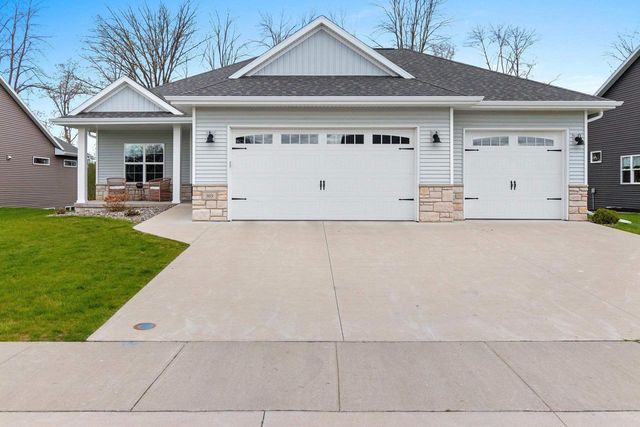 369 HIDDEN CREEK TRAIL, Green Bay, WI 54303
