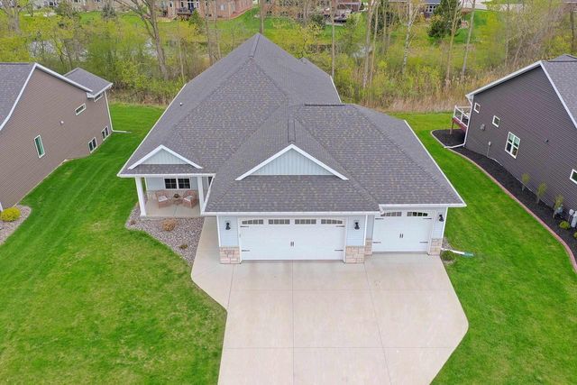 369 HIDDEN CREEK TRAIL, Green Bay, WI 54303