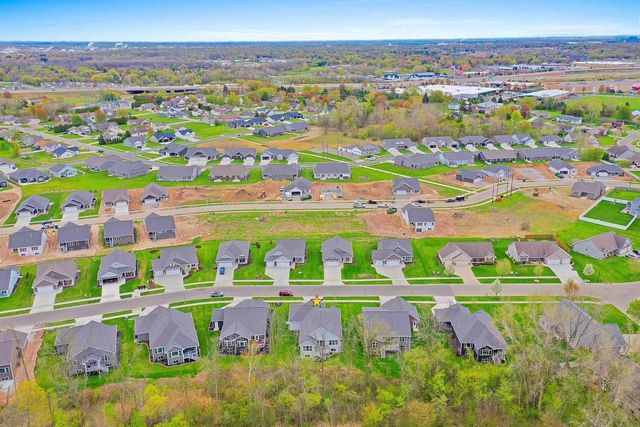 369 HIDDEN CREEK TRAIL, Green Bay, WI 54303