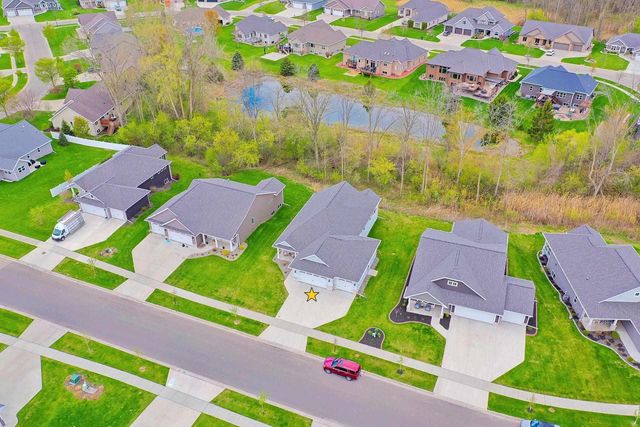 369 HIDDEN CREEK TRAIL, Green Bay, WI 54303