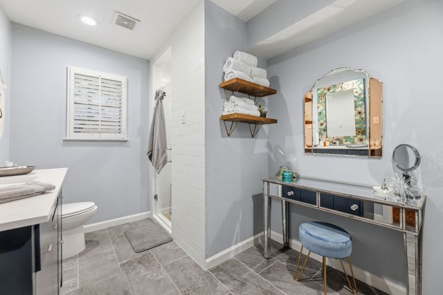 6110 Averill Way A, Dallas, TX 75225