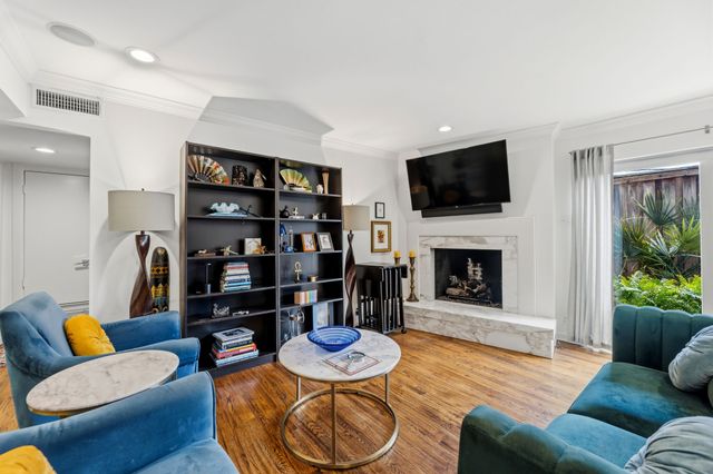6110 Averill Way A, Dallas, TX 75225