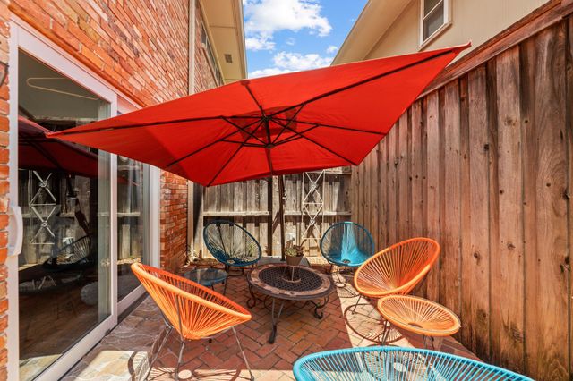 6110 Averill Way A, Dallas, TX 75225