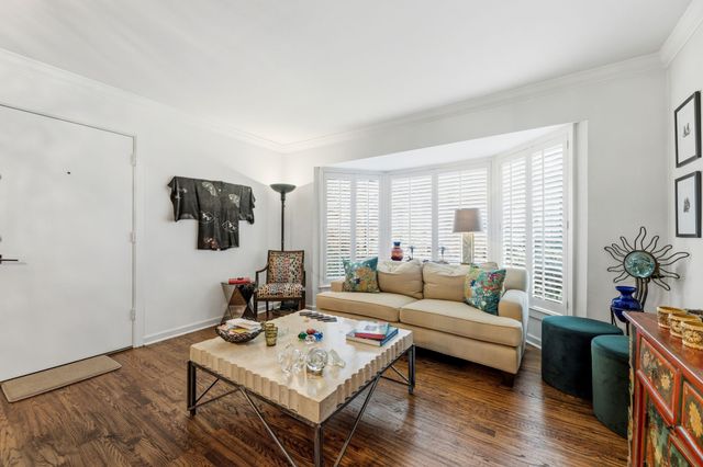 6110 Averill Way A, Dallas, TX 75225