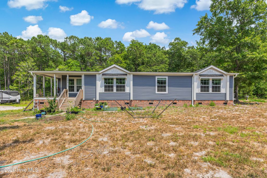 493 Bachelor Creek Lane SW, Supply, NC 28462