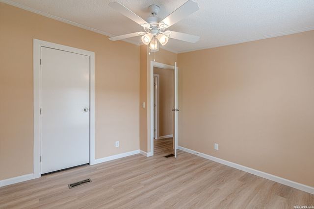 938 Patricia Ann Dr, Poteet, TX 78065