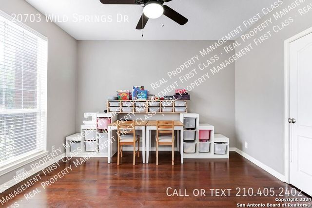 20703 Wild Springs Dr, San Antonio, TX 78258
