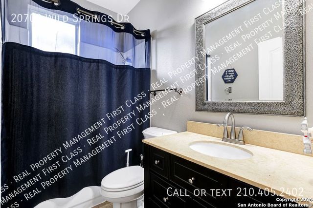 20703 Wild Springs Dr, San Antonio, TX 78258